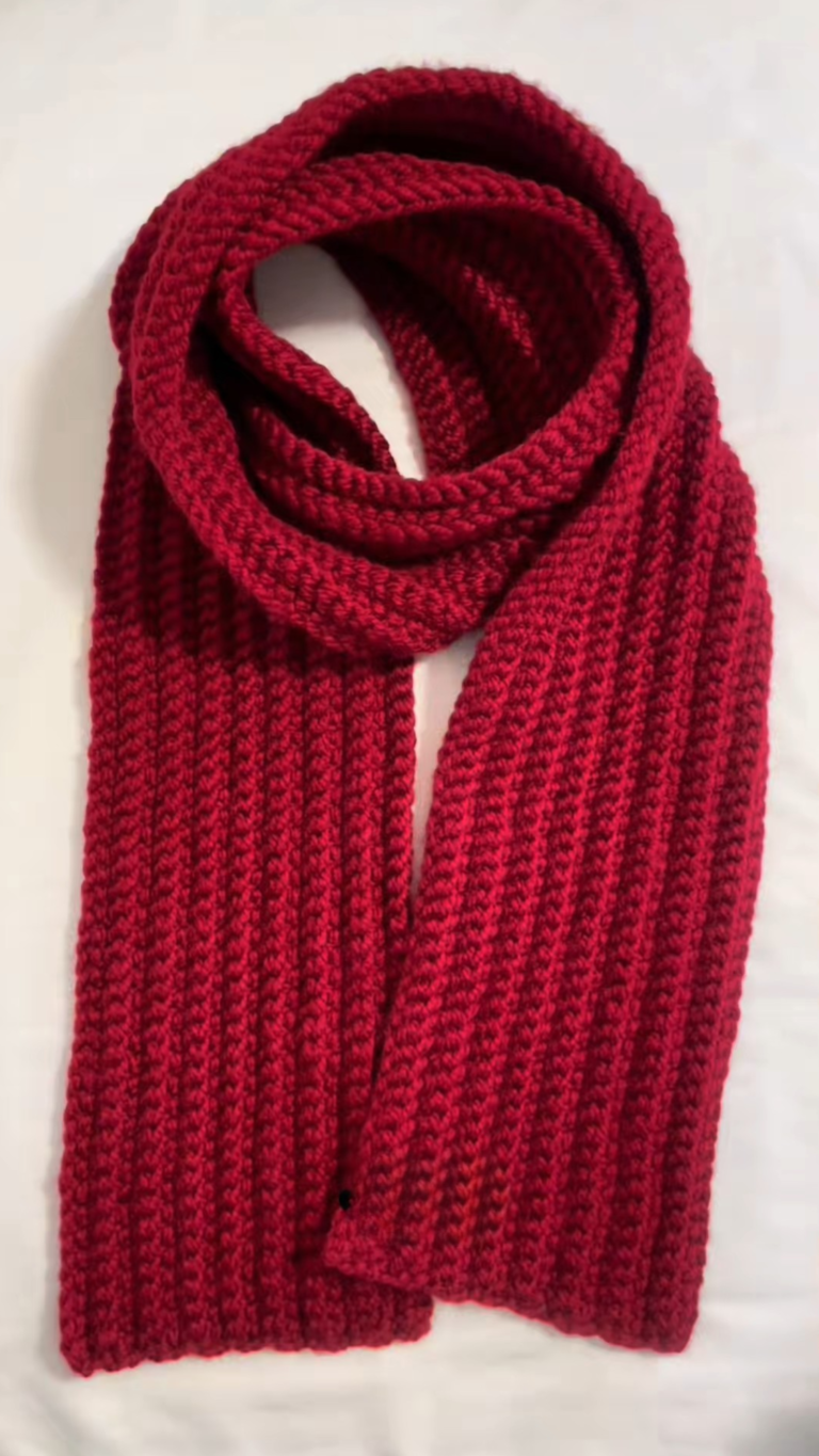 The Classic Ribbed Scarf