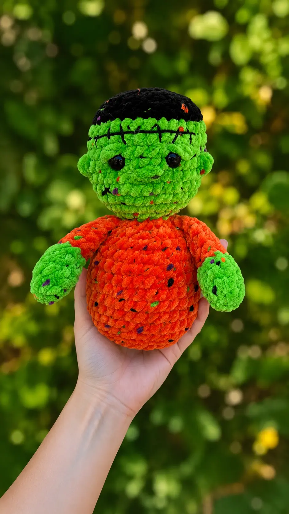 Free Amigurumi Pattern Frankie Spooky Bud Plush