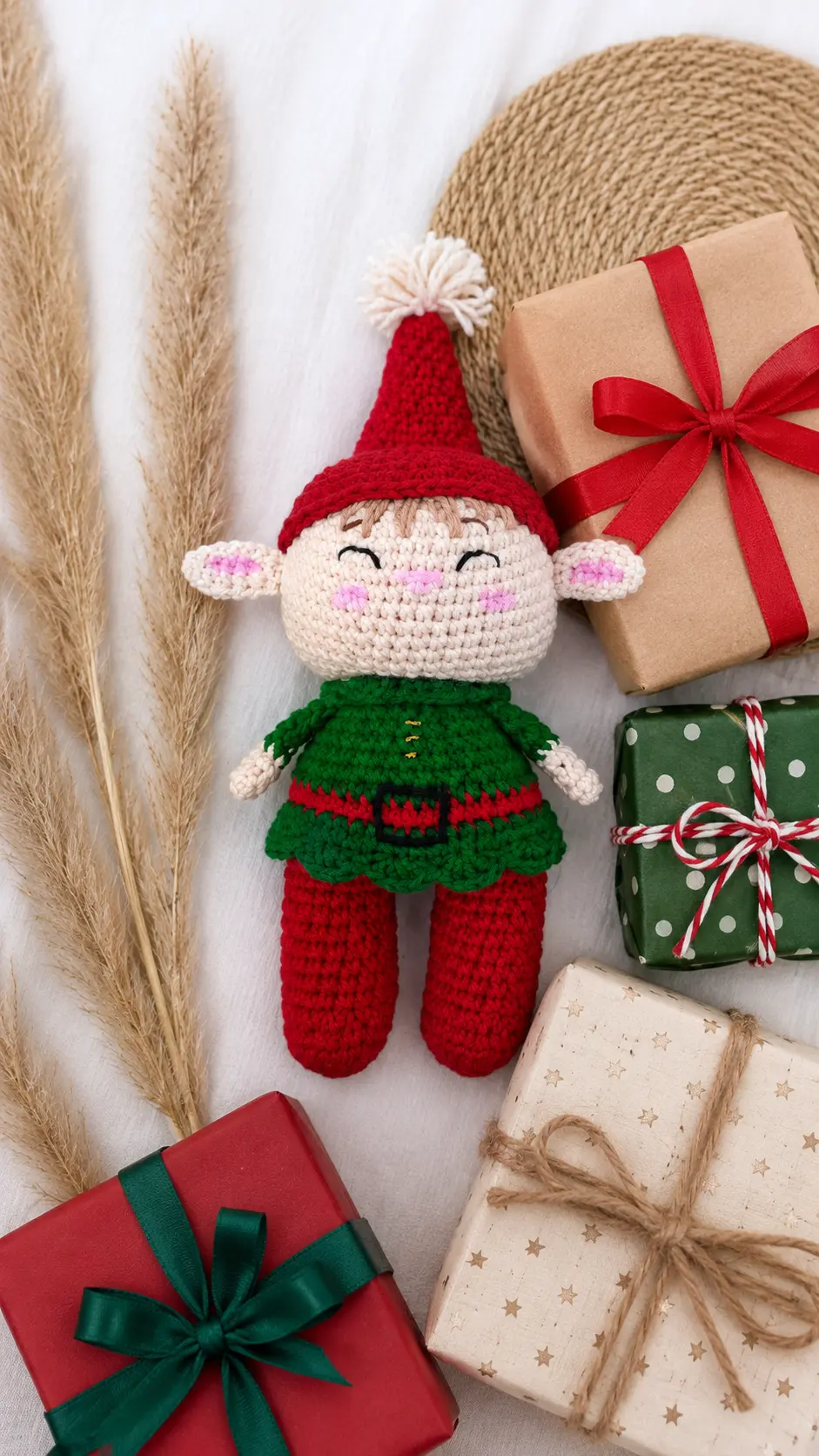 Christmas Elf Doll Free Amigurumi Crochet Pattern